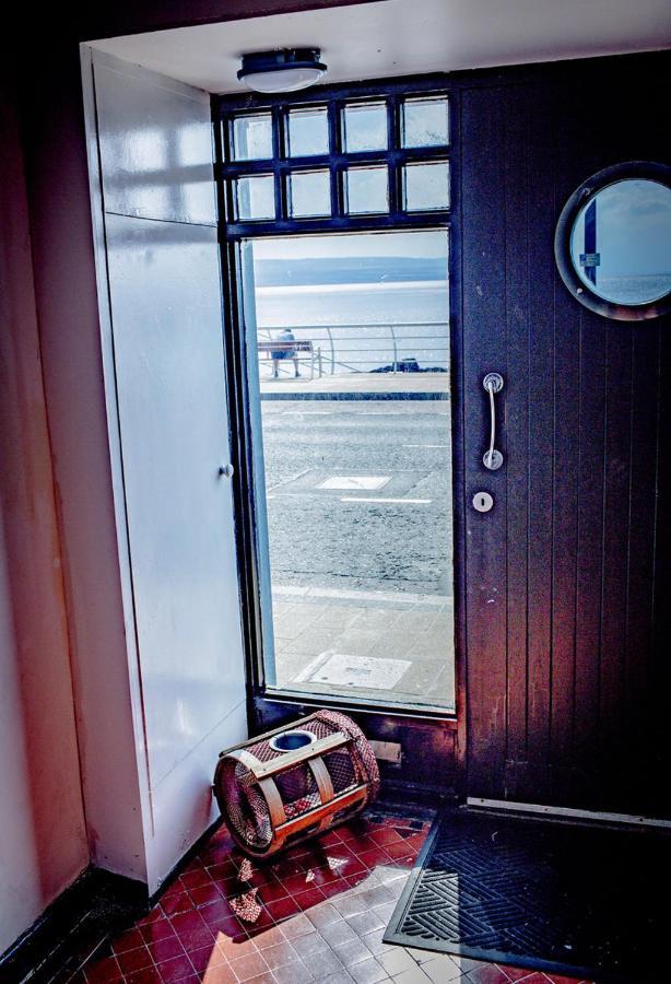 The Porthole Apartment Portstewart Exterior photo