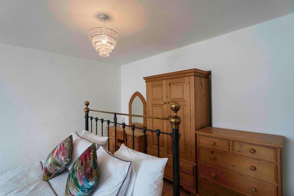 The Porthole Apartment Portstewart Exterior photo