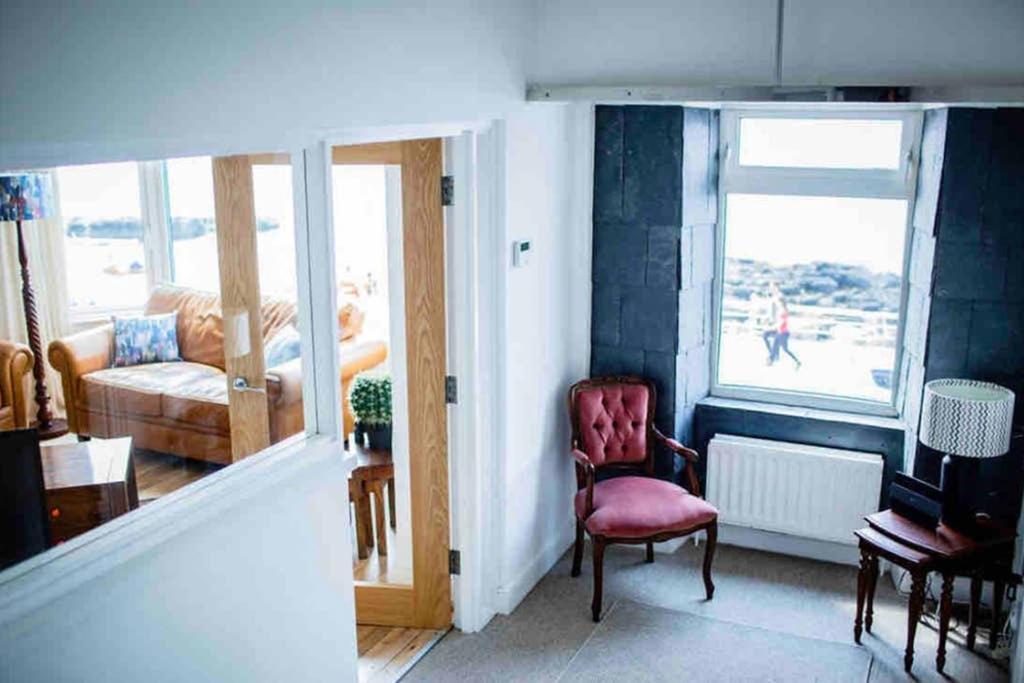 The Porthole Apartment Portstewart Exterior photo
